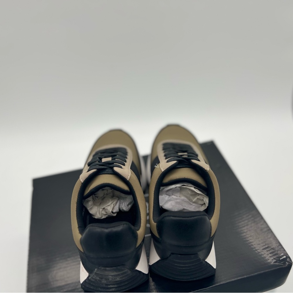 Dolce Vita Womens Bettie Olive Casual and Fashion Sneakers Sz 6.5 - Picture 4 of 6